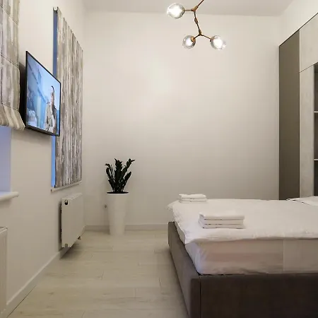 Modern Studio In Heart Of Odesa